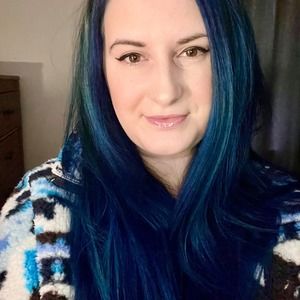 Meet your Posher, Megan